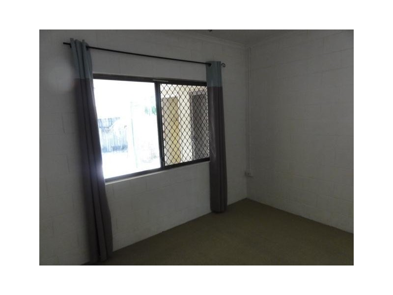 1/16 Allan Street, Bungalow QLD 4870