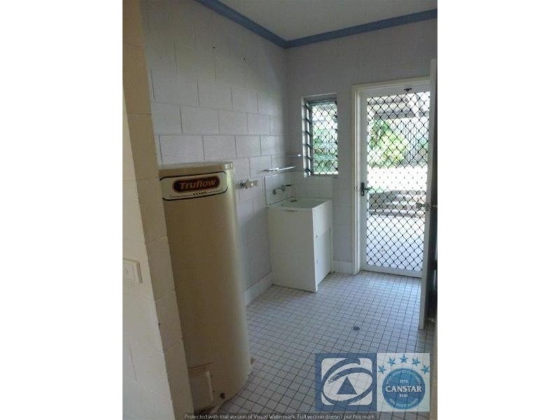 2 Mein Close, Brinsmead QLD 4870