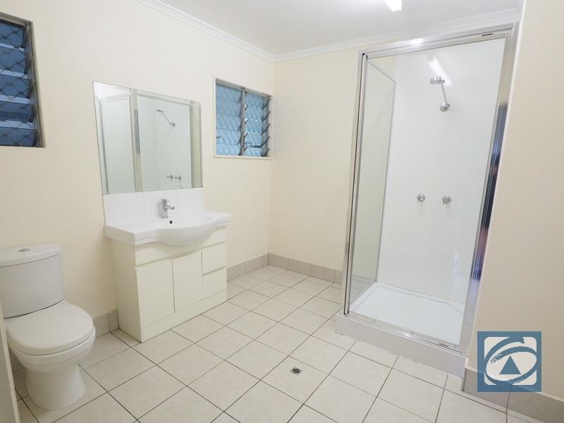 112 McCormack  Street, Manunda QLD 4870