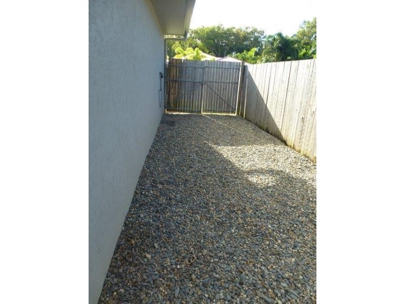 9 Petrie Close, Kewarra Beach QLD 4879