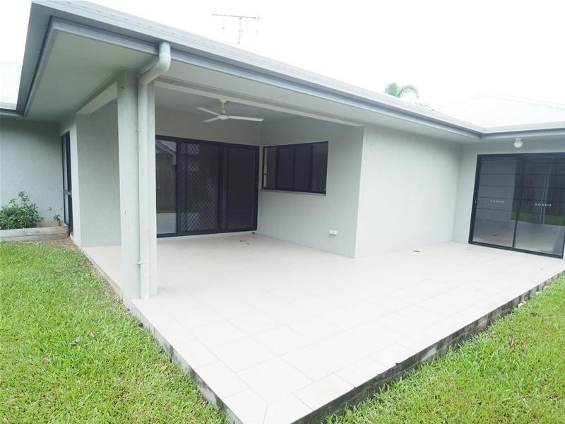 9 Petrie Close, Kewarra Beach QLD 4879