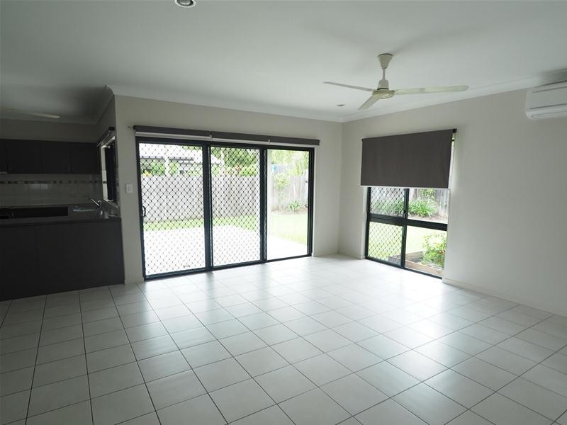 9 Petrie Close, Kewarra Beach QLD 4879