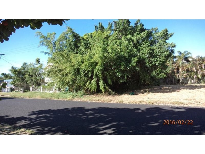 60-64 Cairns Street, Cairns North QLD 4870