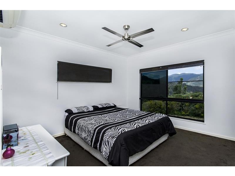 19 The Peak Road, Brinsmead QLD 4870