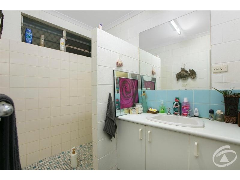 123 Oleander Street, Holloways Beach QLD 4878