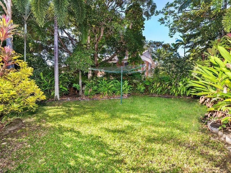 53 Moody  Street, Mooroobool QLD 4870