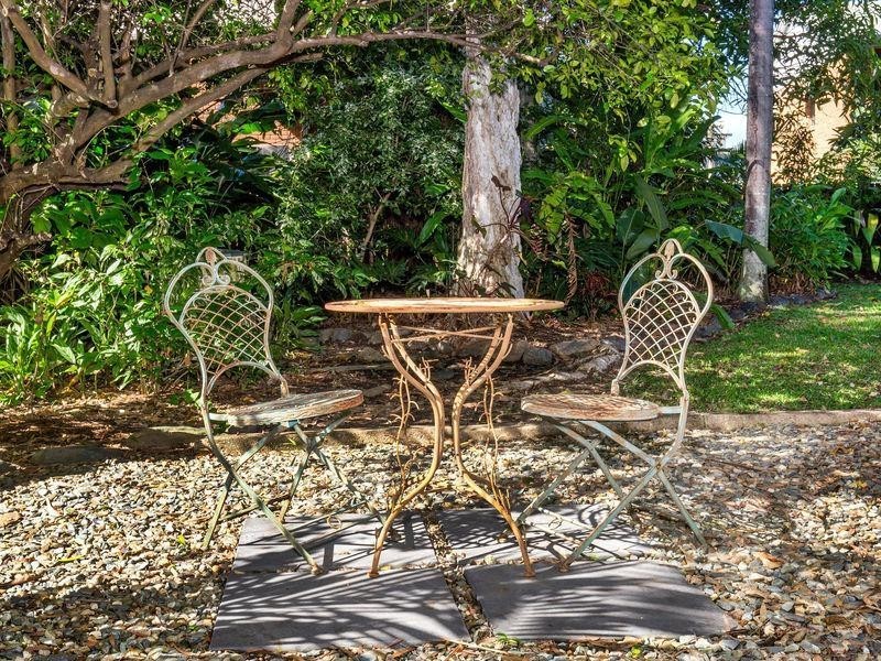 53 Moody  Street, Mooroobool QLD 4870