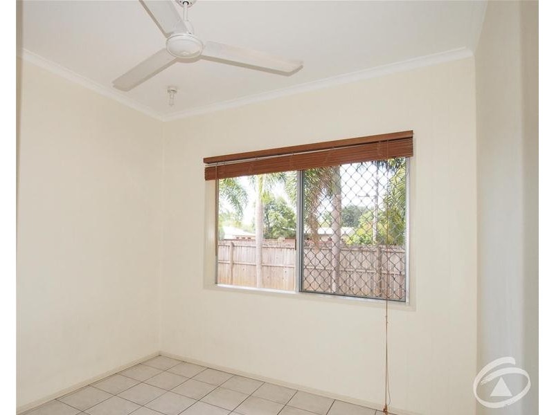 1/9 Windarra Street, Woree QLD 4868