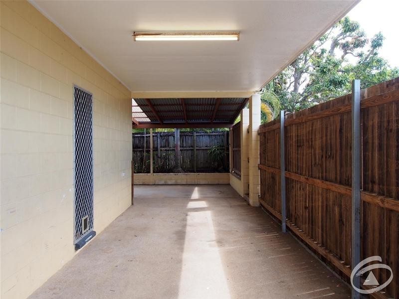 1/9 Windarra Street, Woree QLD 4868