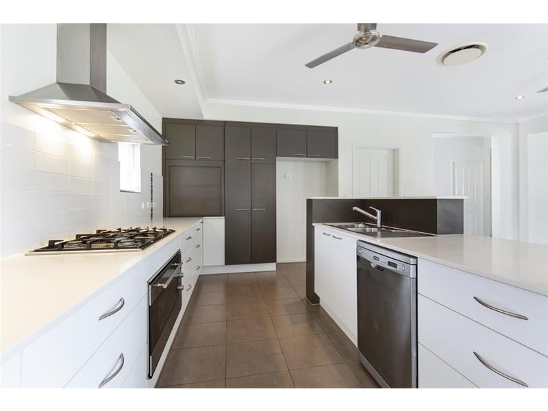 19 Ash wood  Circuit, Smithfield QLD 4878