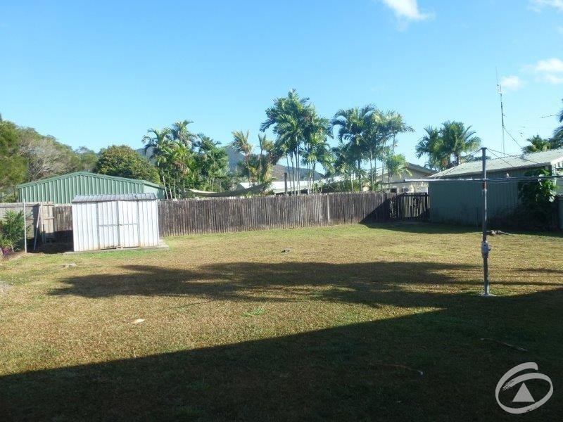 71 McLaughlin  Road, Bentley Park QLD 4869