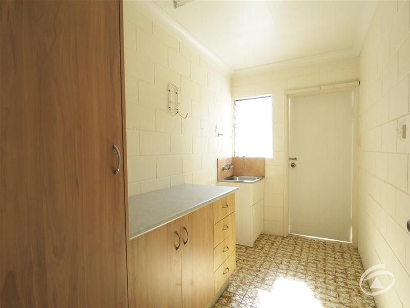 6 Coconut Street, Holloways Beach QLD 4878