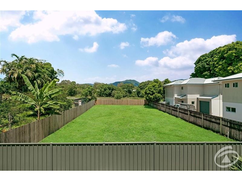 25B Cairns Street, Cairns North QLD 4870