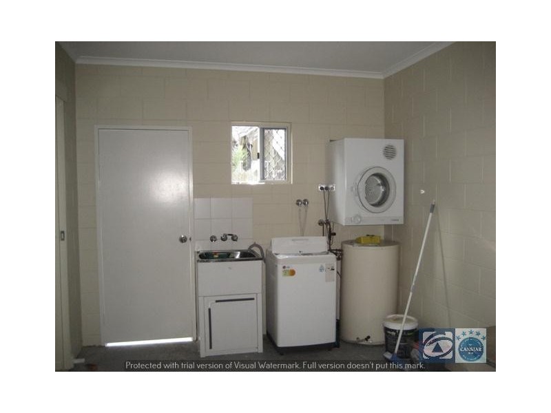 1/12-14 Winkworth Street, Westcourt QLD 4870