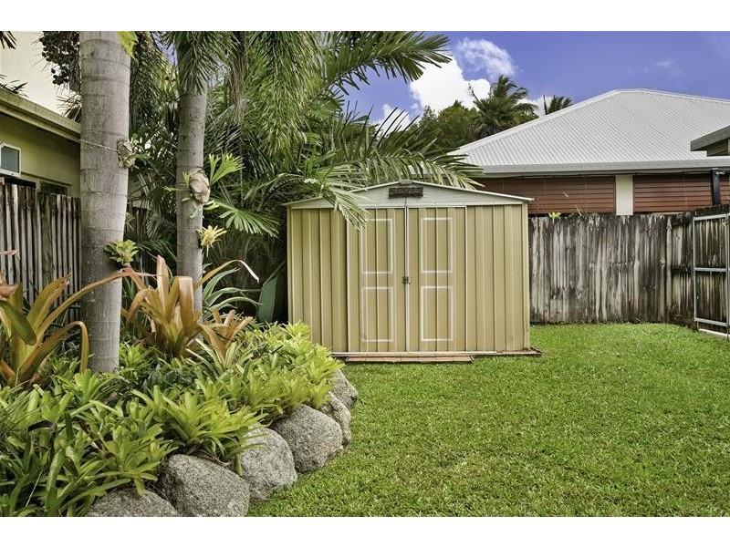 2/20 Oyster Court, Trinity Beach QLD 4879