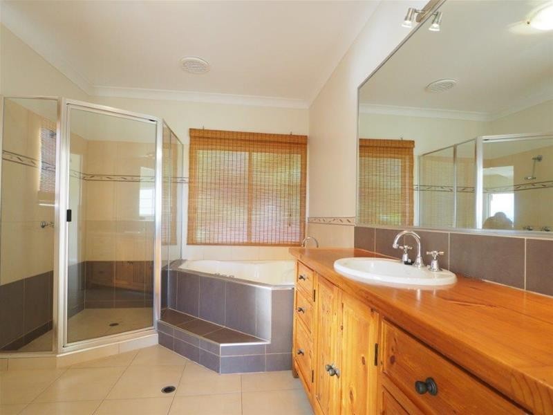 79 Nolan Street, Whitfield QLD 4870