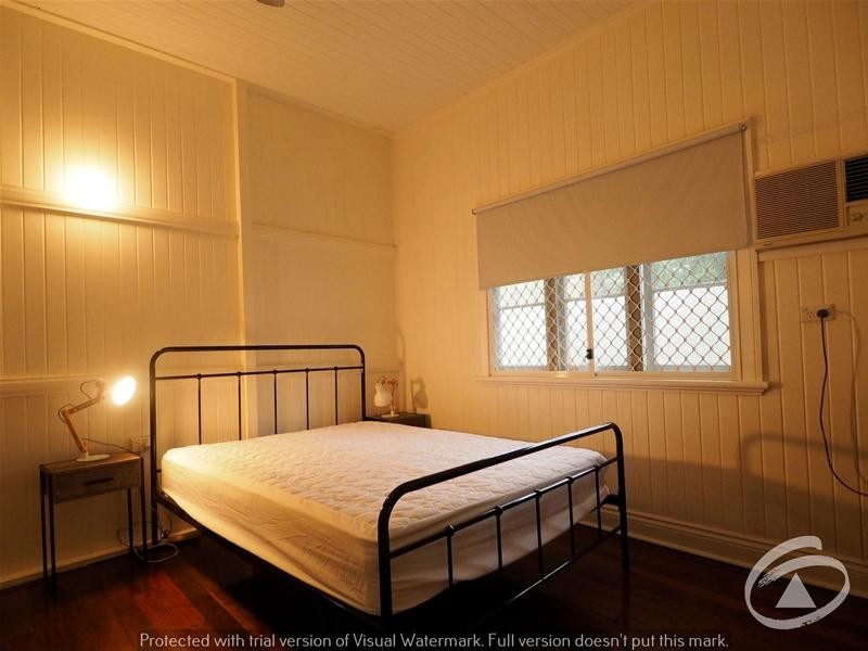 2/42 Lily Street, Cairns North QLD 4870