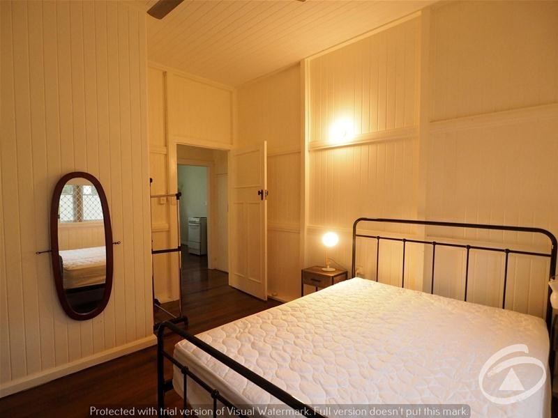 2/42 Lily Street, Cairns North QLD 4870