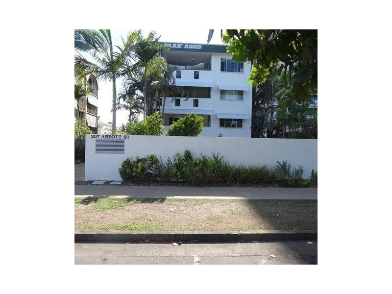 9/207 Abbott Street, Cairns City QLD 4870