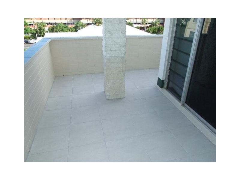 9/207 Abbott Street, Cairns City QLD 4870