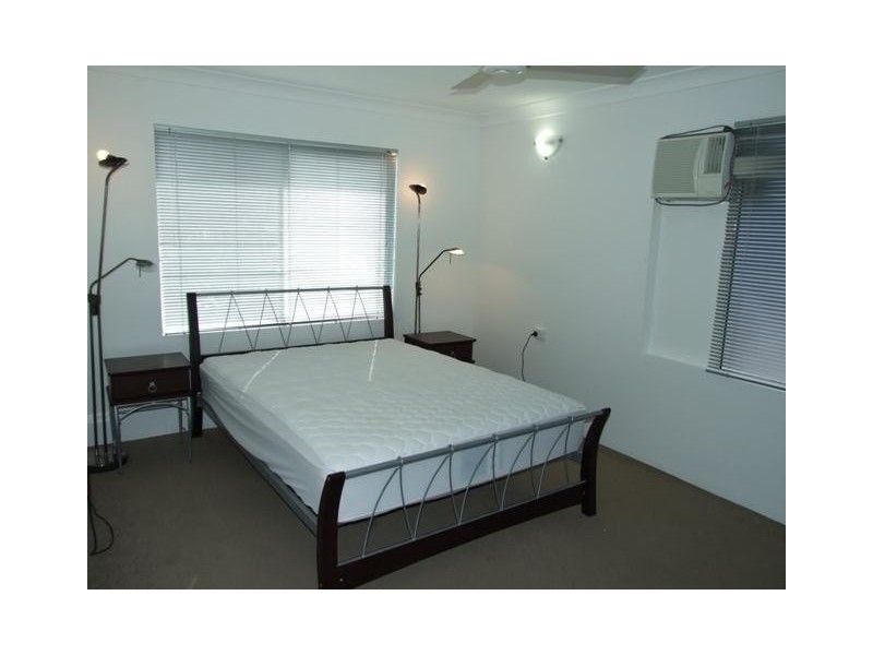 9/207 Abbott Street, Cairns City QLD 4870