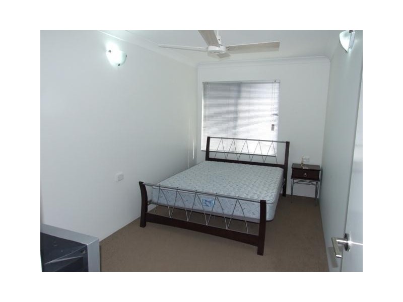 9/207 Abbott Street, Cairns City QLD 4870