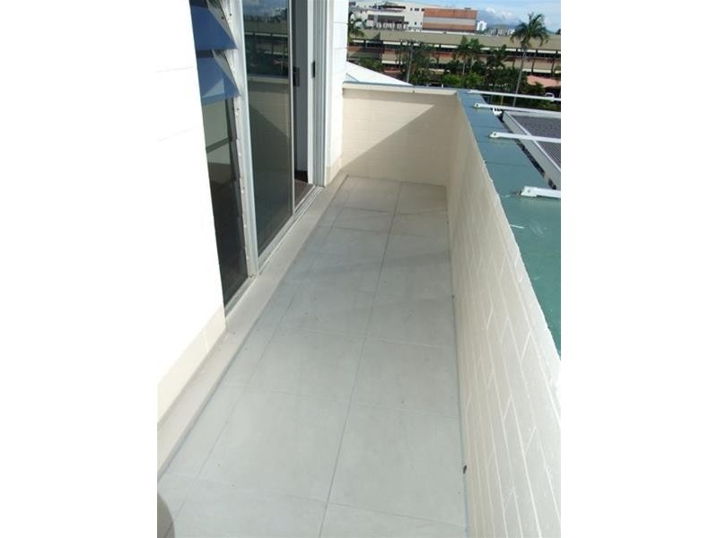 9/207 Abbott Street, Cairns City QLD 4870