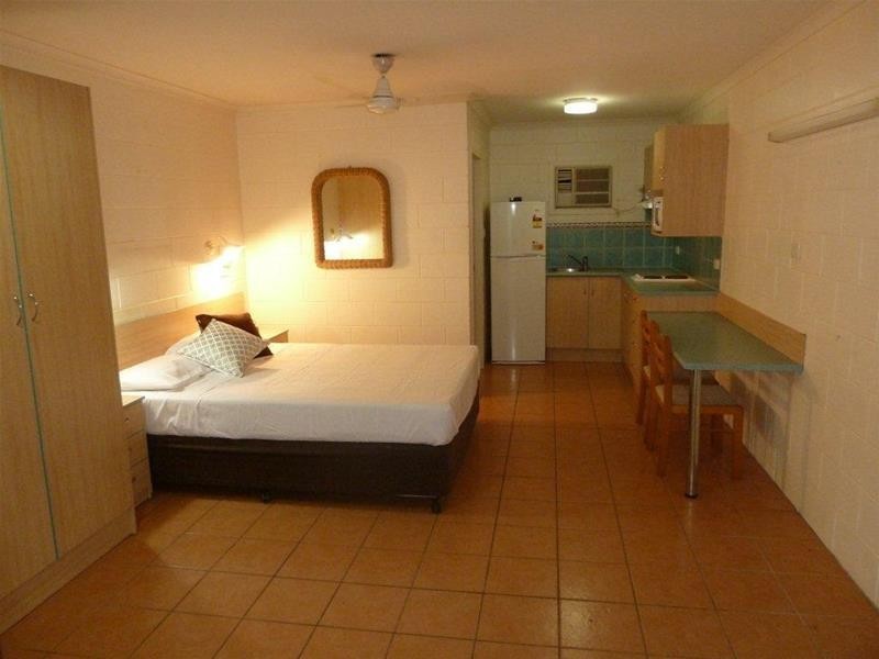 393/1 Anderson Road, Woree QLD 4868