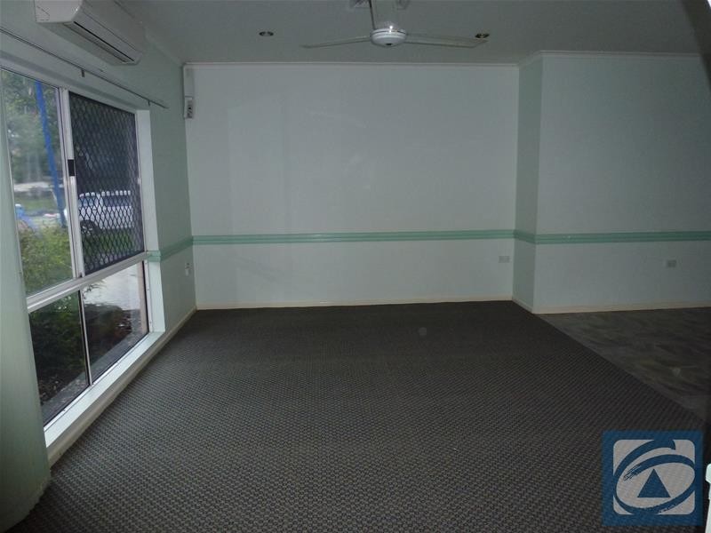 8 Loridan Drive, Brinsmead QLD 4870