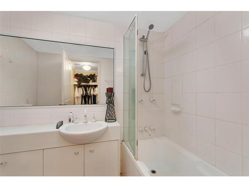 14/8-14 Munro Terrace, Mooroobool QLD 4870