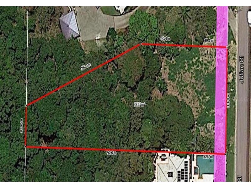 11 Julian Close, Mooroobool QLD 4870