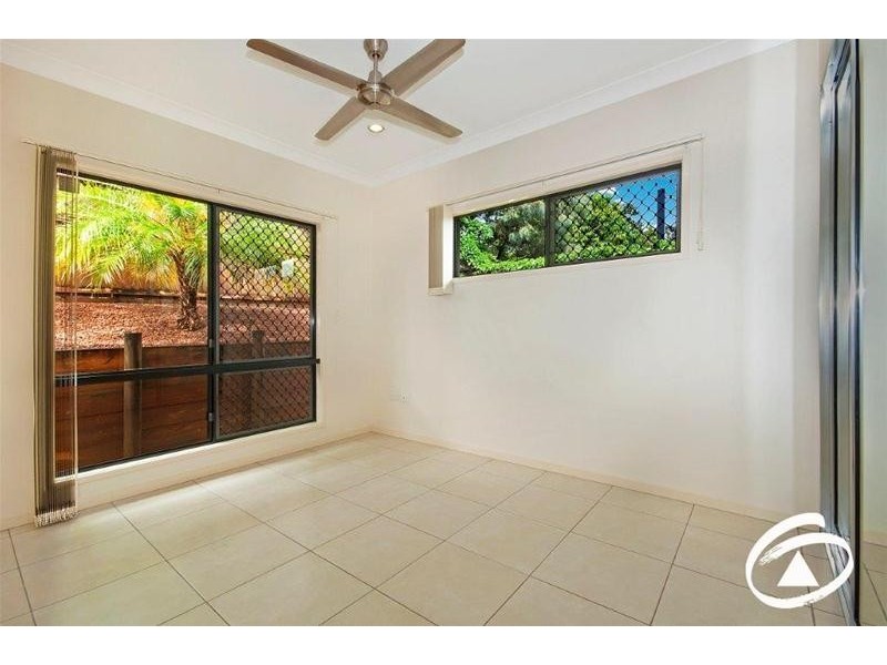5 Rainbow Close, Kanimbla QLD 4870