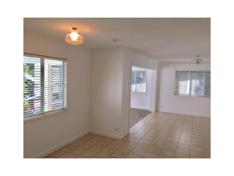 13 Ray Street, Yorkeys Knob QLD 4878