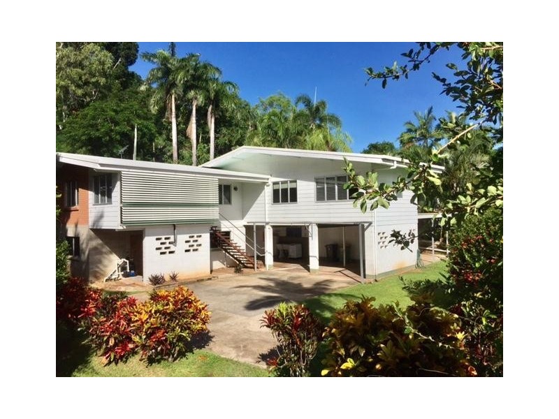 13 Ray Street, Yorkeys Knob QLD 4878