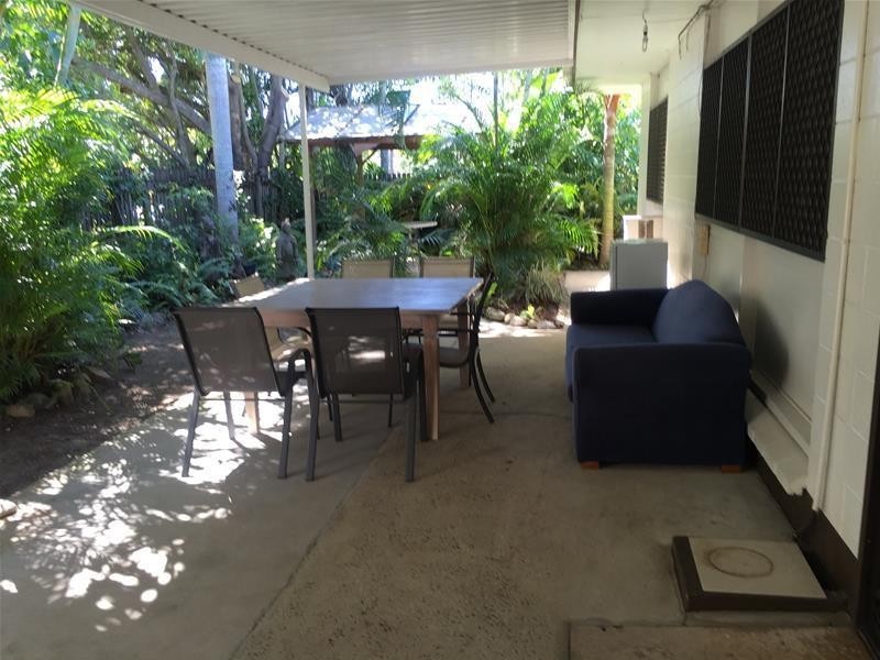 1/363 Severin  Street, Parramatta Park QLD 4870