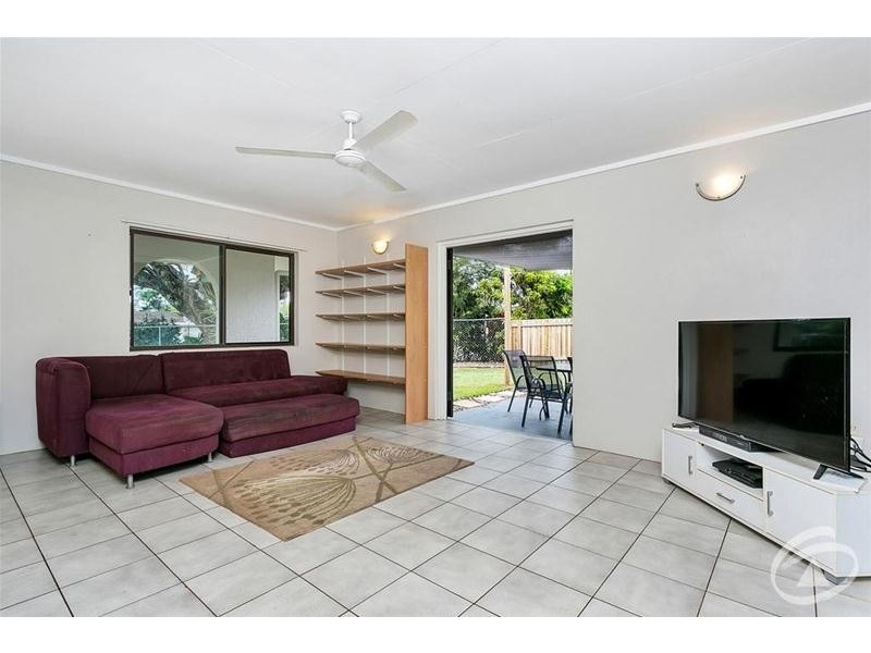 6-8 Dandaloo Street, Bayview Heights QLD 4868