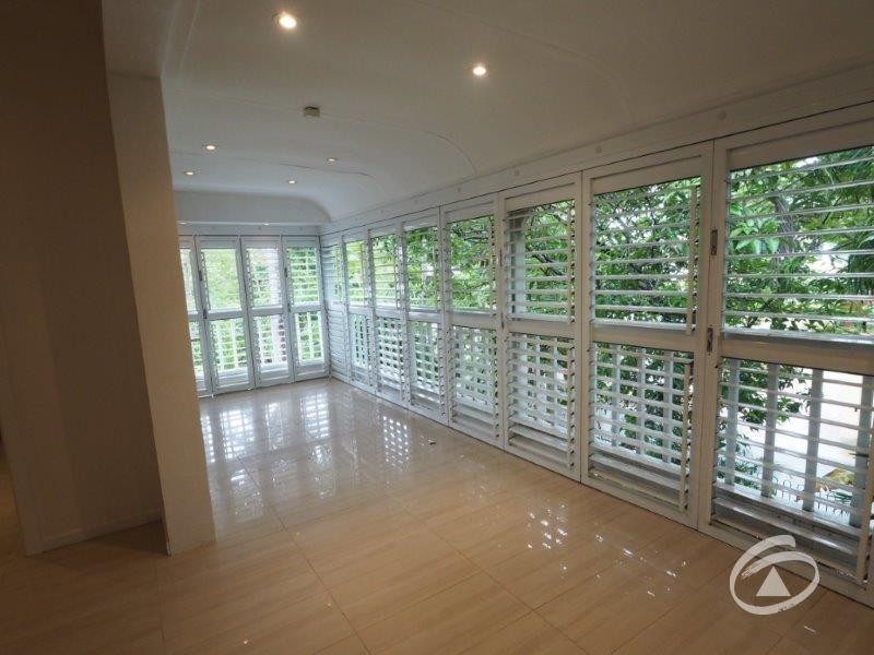 4/13 Hibiscus  Lane, Holloways Beach QLD 4878