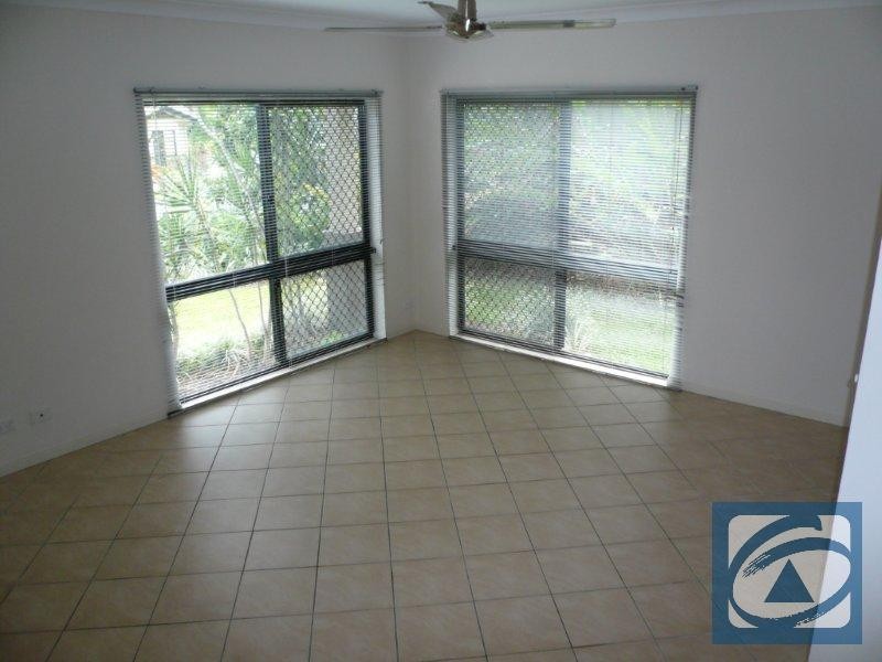 34 Tydeman Crescent, Clifton Beach QLD 4879