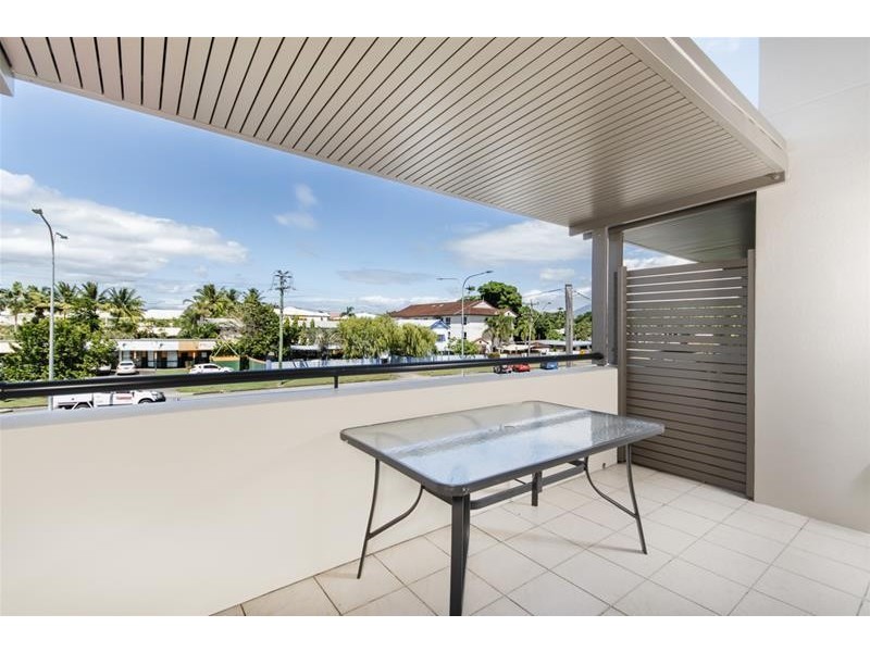 12/6 James Street, Cairns North QLD 4870