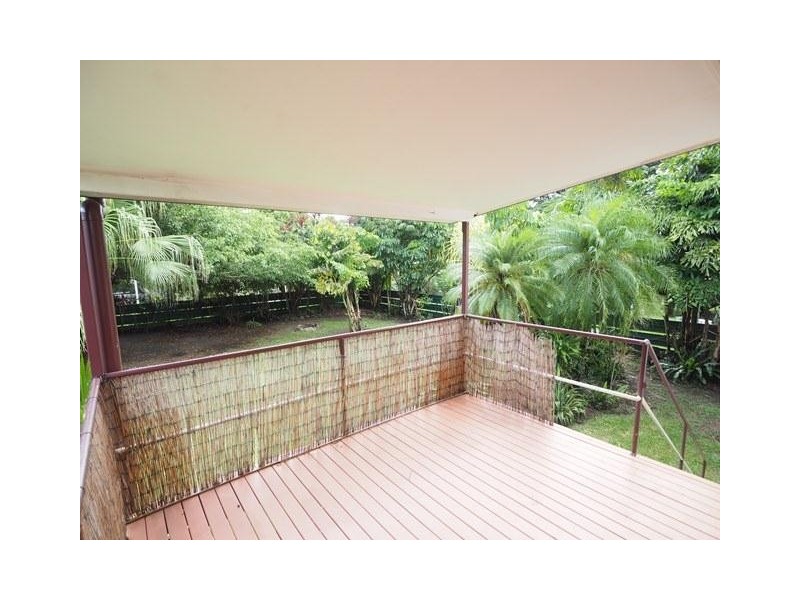 1 Mazlin Close, Edge Hill QLD 4870