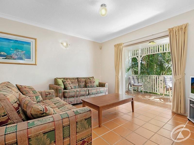 9/158 McLeod Street, Cairns North QLD 4870