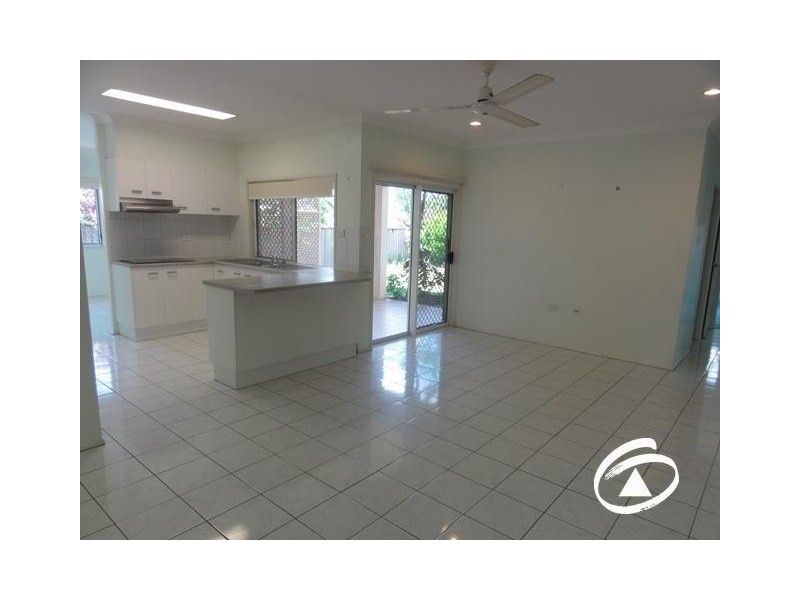 4 Clohesy Court, Kanimbla QLD 4870