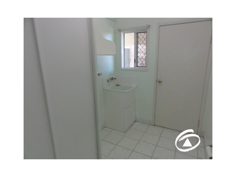 4 Clohesy Court, Kanimbla QLD 4870