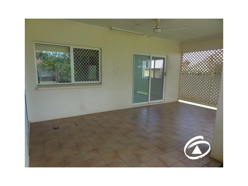 4 Clohesy Court, Kanimbla QLD 4870