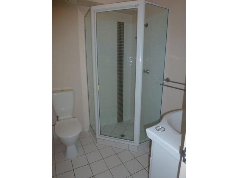 206/4 Grantala Street, Manoora QLD 4870