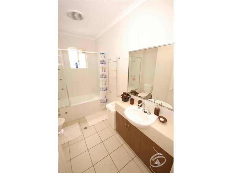 7/15-19 Thomas Street, Cairns North QLD 4870
