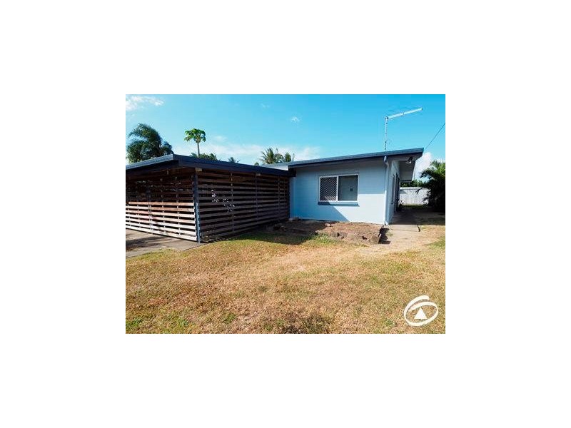 1/50 Dalton  Street, Westcourt QLD 4870