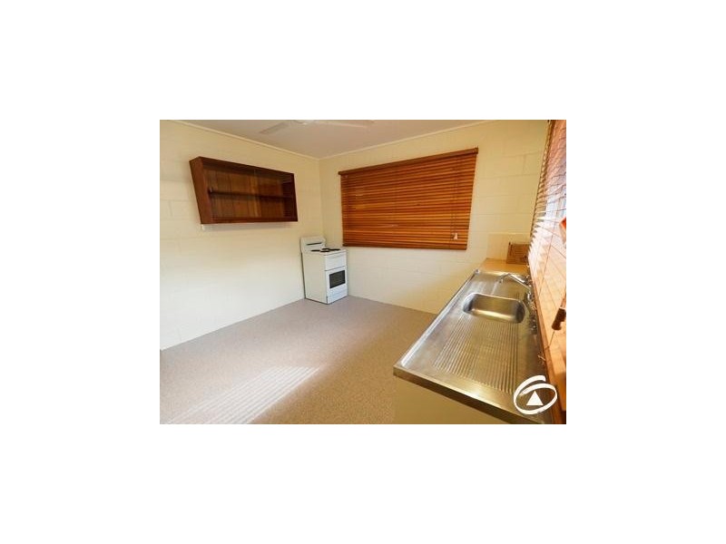 1/50 Dalton  Street, Westcourt QLD 4870