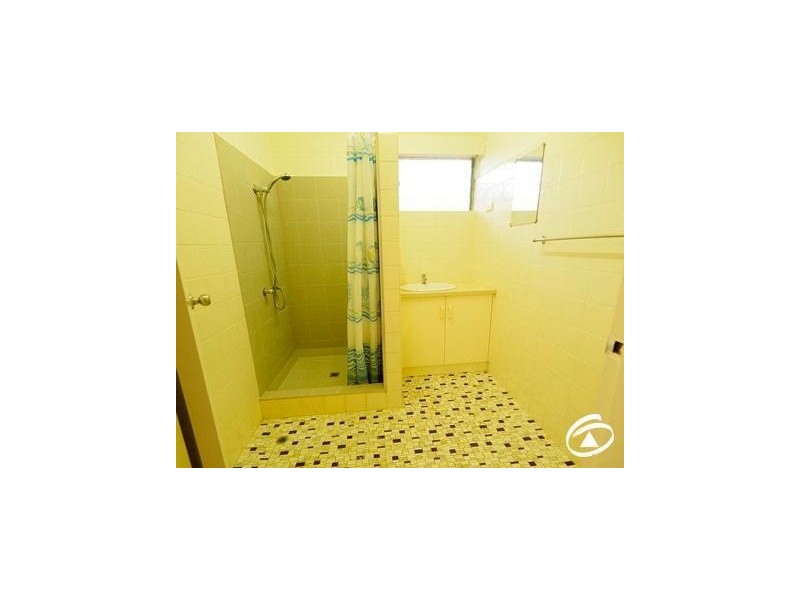 1/50 Dalton  Street, Westcourt QLD 4870