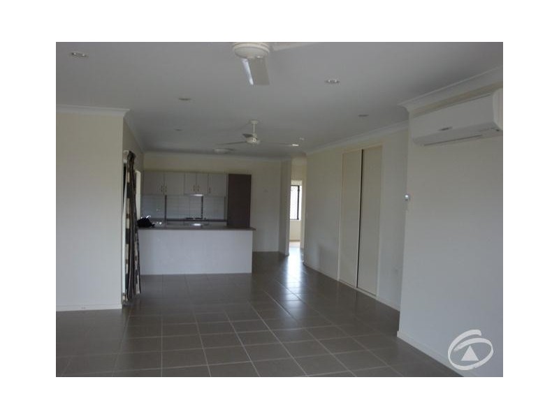 15 Quinn Drive, Edmonton QLD 4869